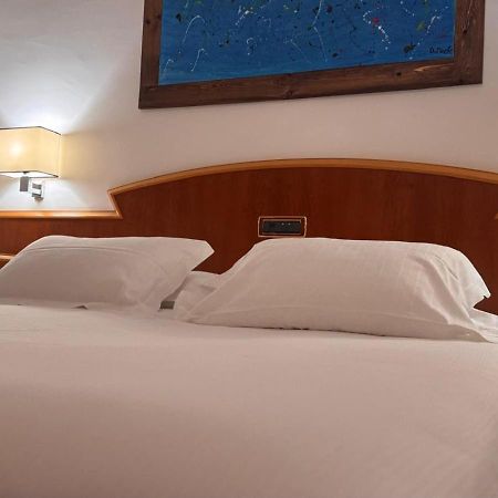 Sunshine Club Hotel Centro Benessere 리카디 외부 사진