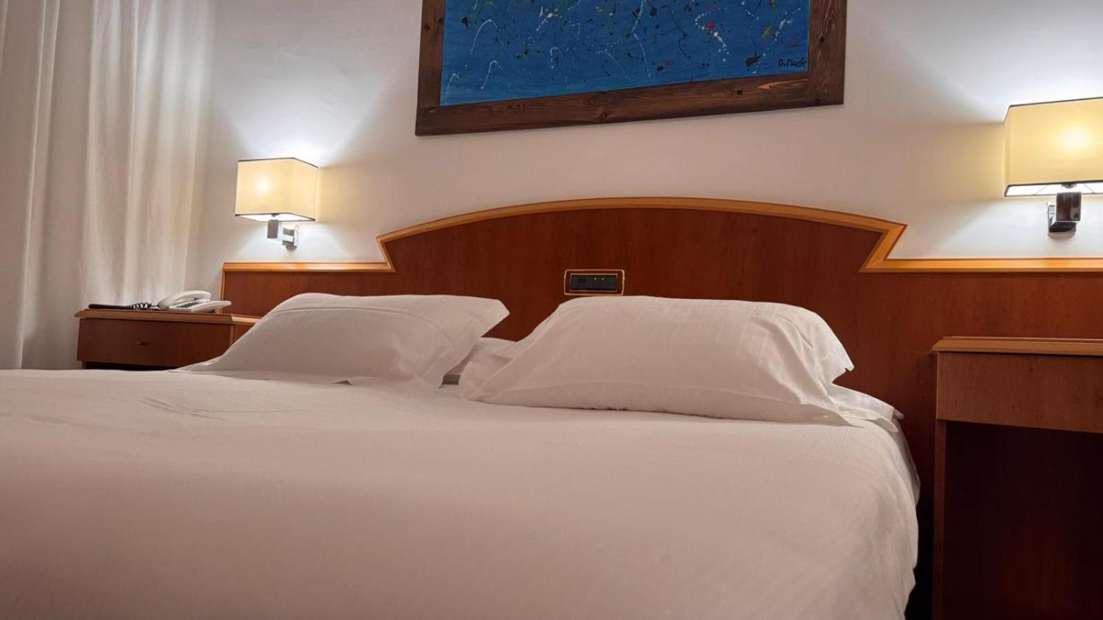 Sunshine Club Hotel Centro Benessere 리카디 외부 사진