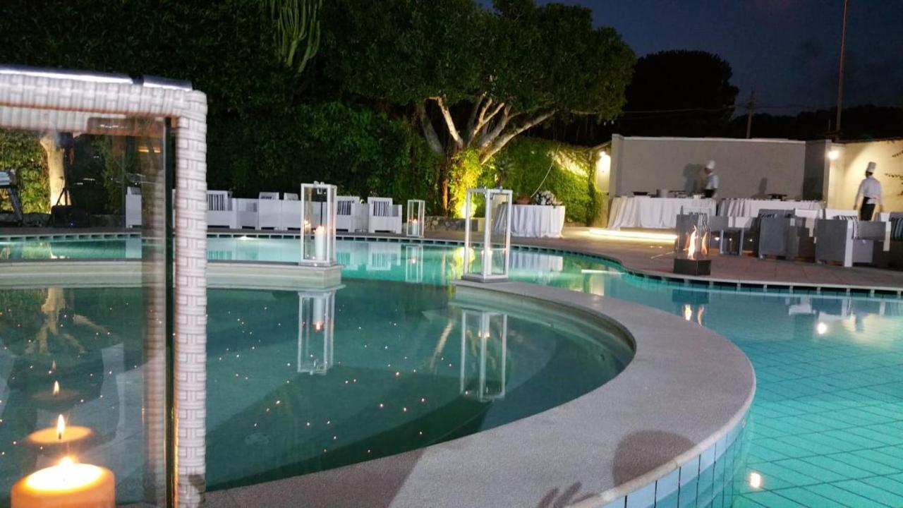 Sunshine Club Hotel Centro Benessere 리카디 외부 사진